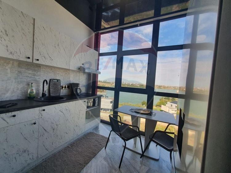 Vanzare Studio de lux in zona Tomis Nord - 11