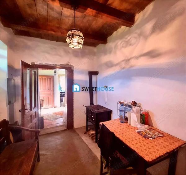 Casa de vanzare cu 3 camere in Jibert judetul Brasov - 10