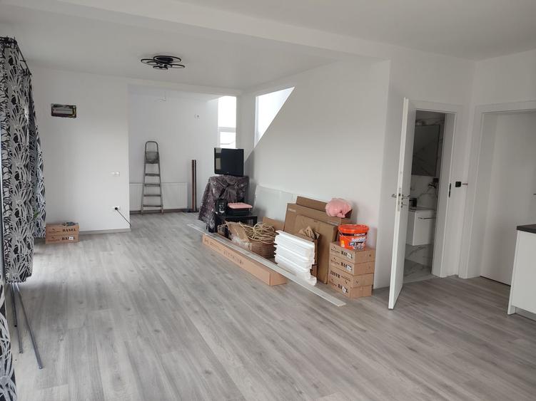 Sanandrei, Duplex pe Etaj, Proiect Modern, Desp prin camera Tehnica. - 6