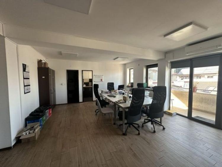 Clădire Premium de Birouri – Ultracentral | Titulescu | 6 locuri Parcare | 650mp. |  12 camere - 1