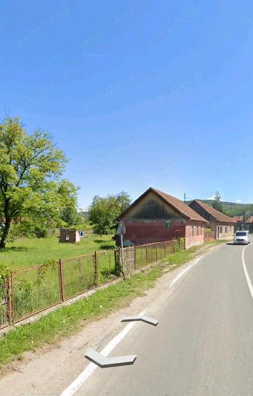 Vand 2 case si teren aferent - 9