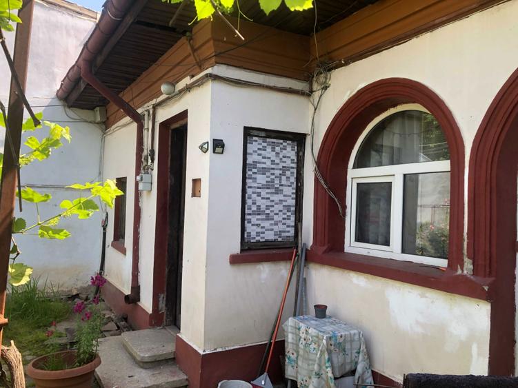 Proiect casa pe pamant necesita renovare totala, curte 85 mp, garaj+anexa - 5