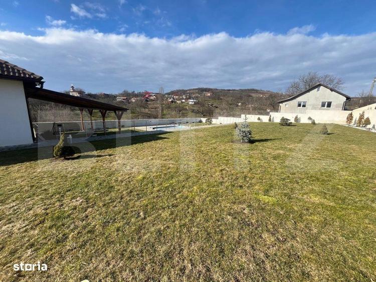 Tihna, spatiu si bucuria de a trai: O proprietate de exceptie in sat F - 4