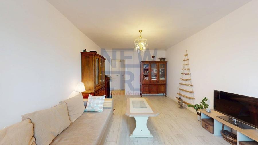 De vanzare apartament decomandat-3 camere Aviatiei-an 1989-anvelopat - 3