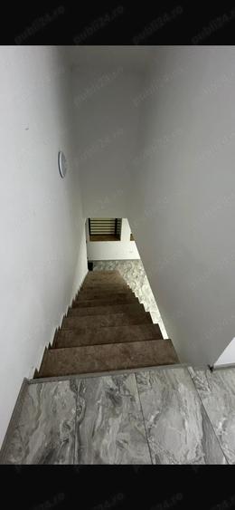 De inchiriat casa sau birouri sala 70 mp doua birouri 40mp,30 mp doua bai - 2