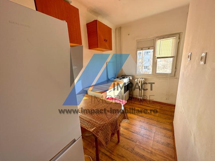 Garsoniera mobilata complet si utilata, curata, moderna 200 euro. - 4