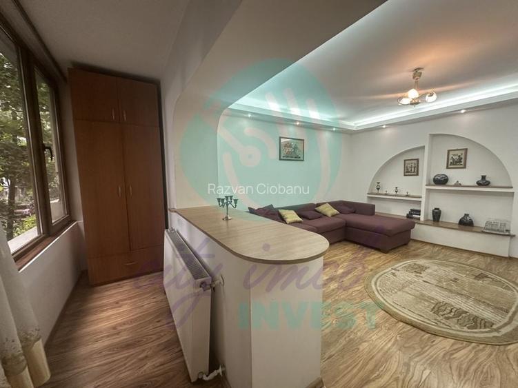 Apartament cu 4 camere decomandat, mobilat în Victoriei Apartament cu 4 camere decomandat, mobilat în Victoriei