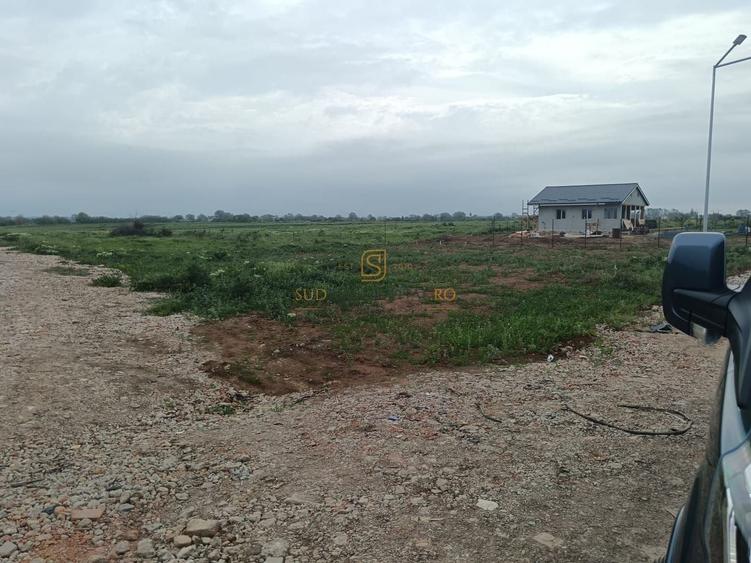 Teren Construcții intravilan de 586 mp, în Exterior Est