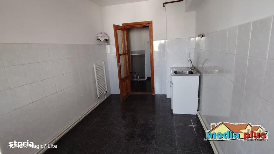 Apartament 2 camere decomandat, I.C.Frimu - 2