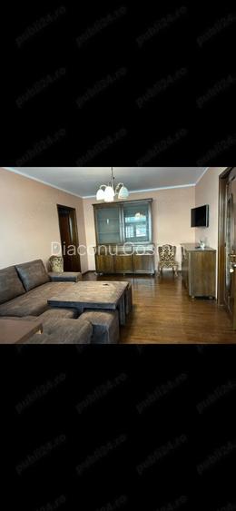 Se vinde apartament cu 3 camere complet mobilat si utililat