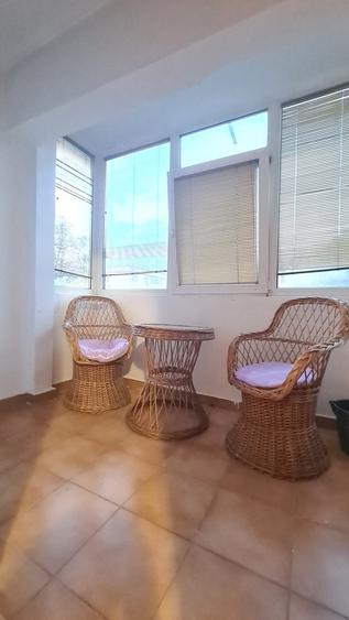 Brancoveanu  3 minute de metrou-2 camere-275 Euro - 5