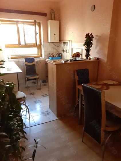 Apartament de vanzare - 4