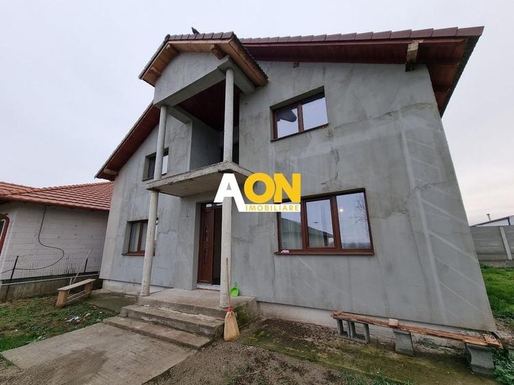 Casa Individuala 6 Camere, Zona Barabant - 2