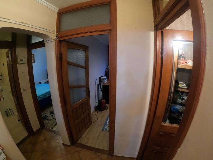 Apartament de 3 camere, 73 mp decomandat la parter inalt - 9