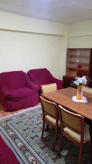 Închiriere apartament 2 camere, decomandat, etaj 2, Bd. Unirii, - 1