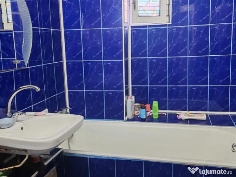 Apartament decomandat cu 3 camere, etaj 7/8, Vaslui zona Tra - 3