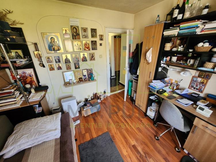 Aradului vest. Centrala. Decomandat. Mobilat si partial utilat. - 4