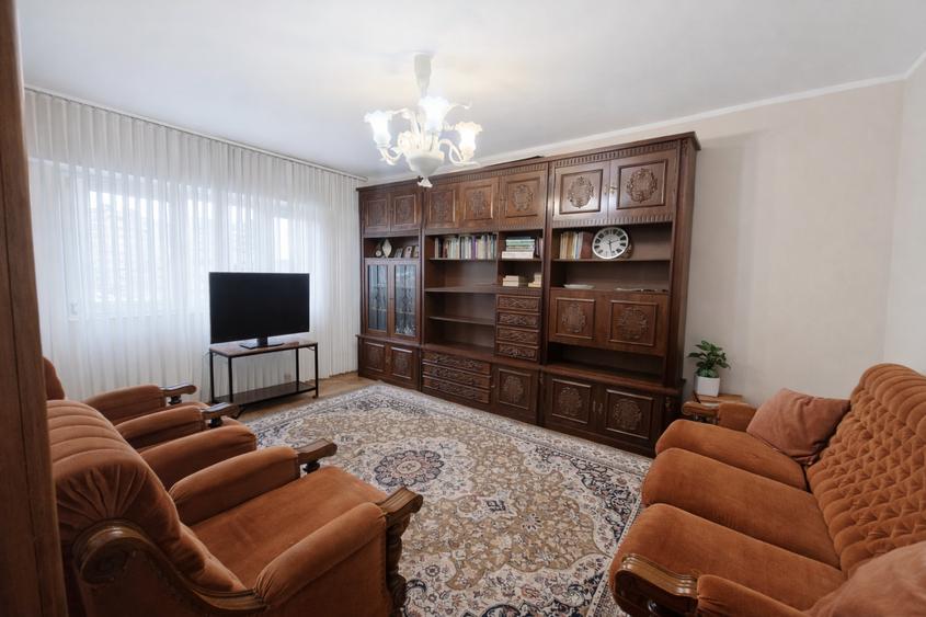 Apartament 3 camere | 2 băi | Etaj 1 | Tomis 3 – poziție excelentă - 1