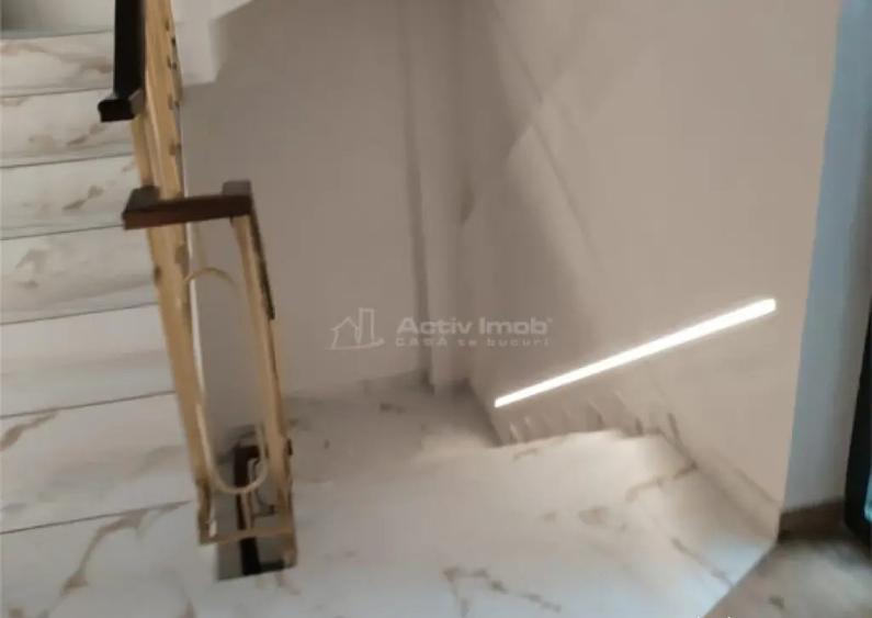 De apartament 2 camere in Rediu , vedere lac - 2