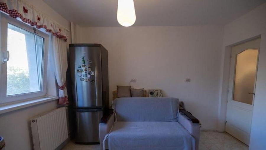 APARTAMENT 2 CAMERE 4/8 BL 1983 REABILITAT STRADAL VEDERE SPATE - 8
