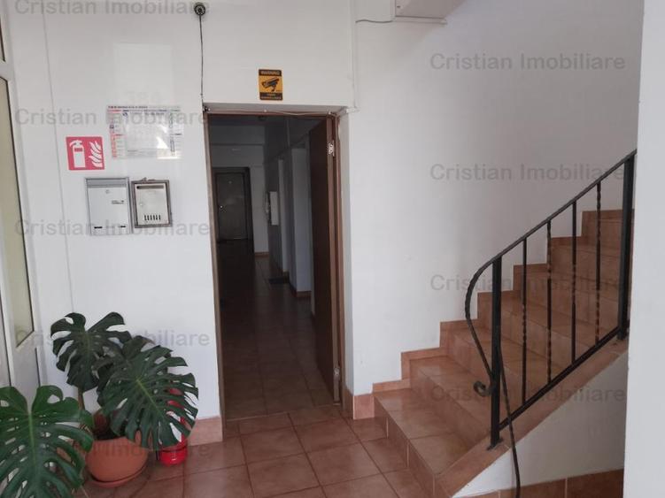 ARTERA PRINCIPALA ,2 Cladiri birouri P+1 si P+2 sup construita 1000 mp - 14