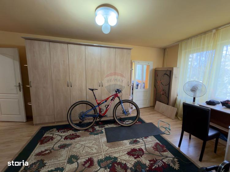 Apartament cu 4 camere de inchiriat in zona Rogerius - 12