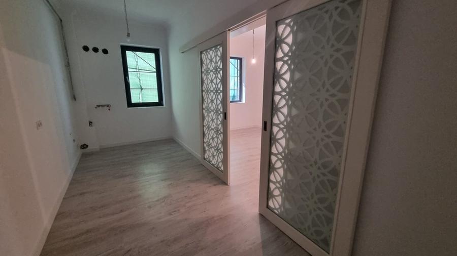 4CD Zimbru - Pasarela Octav Bancila , bloc nou intabulat , CREDIT - 4