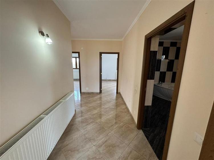 Casa noua de vanzare in Vulturu - Hângulesti 89.000 Euro - 24