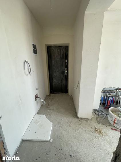 Apartament cu 3 camere, terasa, bloc nou, lift - 16