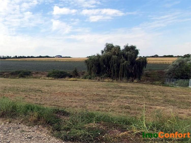 20E pe mp! 1400mp in Proselnici, execelent amplasat, cu utilitati - 2