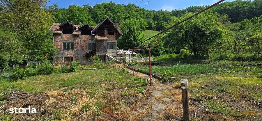 Proprietate formata din 3 imobile, strada Caraiman, nr. 21 Sighisoara