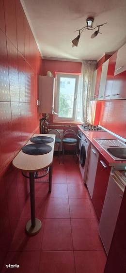 Vanzare apartament 2 camere, etaj 3 , Micro 6 Targoviste - 6