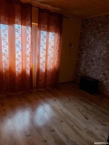 Apartament de vanzare - 2