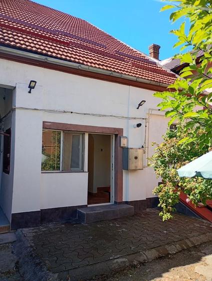 Se Vind o casa la curte la Curte Far firma sau altele Proprietar persoana fizica - 2