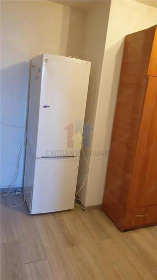 1 camera, parter, Mobilat si Utilat, Bariera - 10