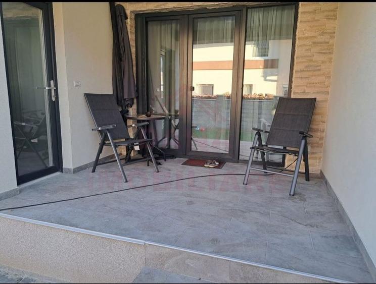 VILĂ TIP TRIPLEX/ LA CHEIE/ &Icirc;N CARANSEBEȘ/,JUD.C-S COMISION 0% - 25