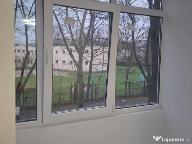 Apartament 2 camere, 42 mp, zona Vest - 1