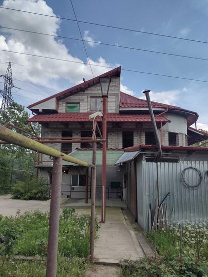 Vand Casa 373 mp, 2000 teren 6 km Rm Valcea acces privilegiat DN7 - 7