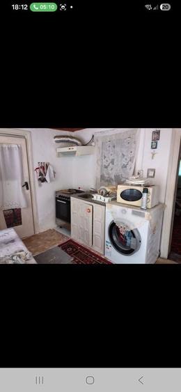 Vand casa batraneasca locuibila - 8