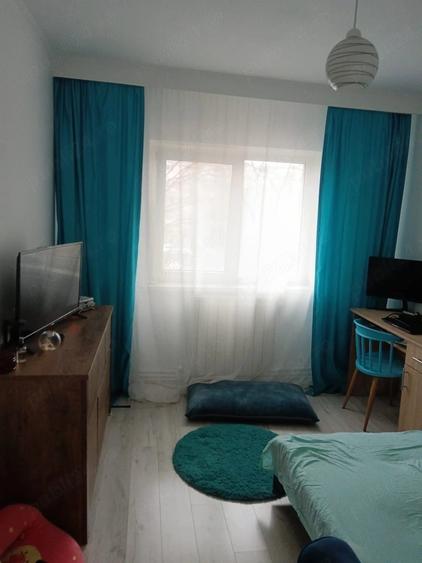 Apartament 3 camere decomandat Poarta 6 | Etaj 1 - 6