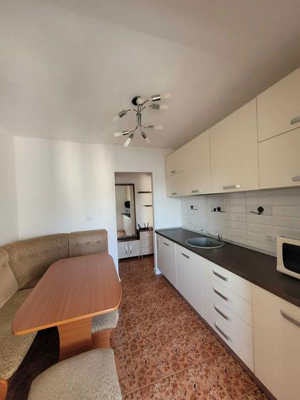 Persoana fizica inchiriez apartament 2 camere, Valea Aurie, comision 0 - 3