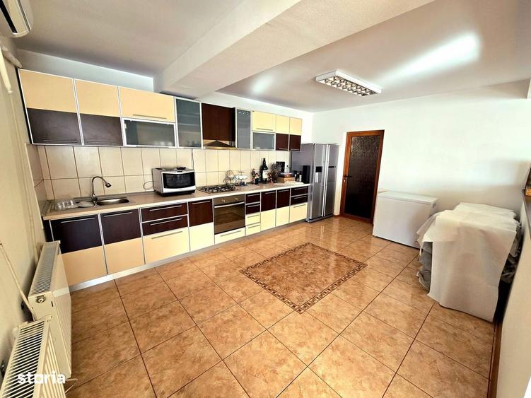 Casa de vanzare - Vanatori - 8