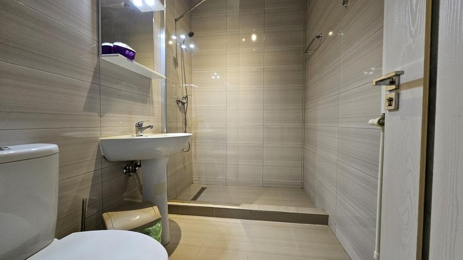 Mamaia Nord - Ap. 2 cam et 2/3 , mobilat si utilat +loc de parcare - 15