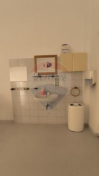 Spațiu comercial de inchiriat Gheorgheni - 22