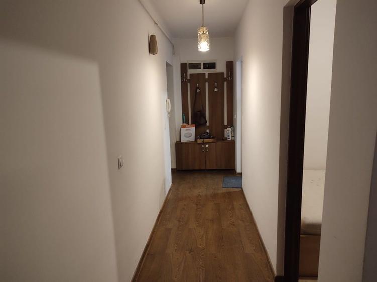 Apartament cu 2 camere decomandat în Ștrand