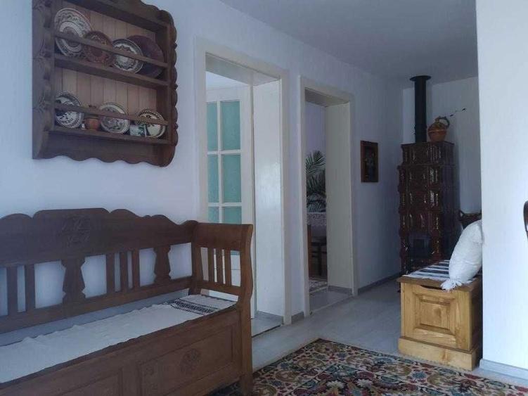 Vand casa in Tara Hategului. - 5