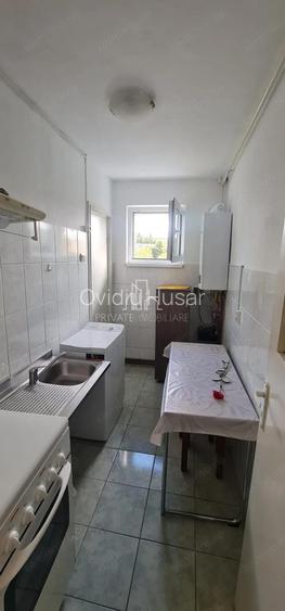 Apartament 3 Camere De Inchiriat, Bd 1848, Dambul Pietros