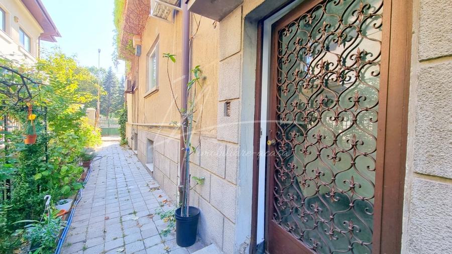 Apartament la demisol cu 4 camere in Cotroceni Parcul Izvor Palat. Parlamentului - 36