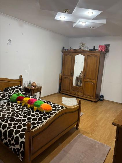 Apartament 2 camere transformat in 3 - 8