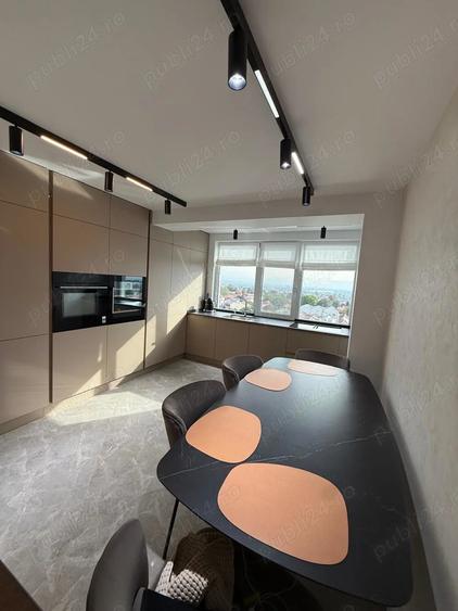 Apartament cu 2 camere decomandat în Bd. Coșbuc
